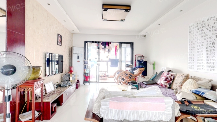 绿地国际花都蓝蝶苑二手房实景图