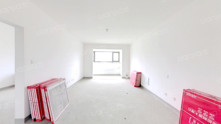 世茂国风源墅二手房实景图