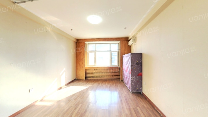 羽丰大厦二手房实景图