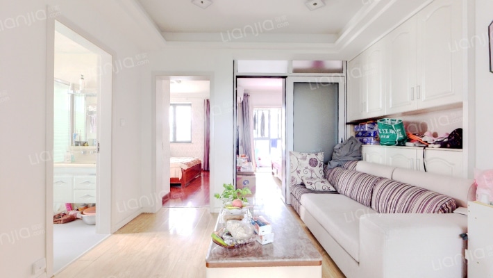 港新花苑二手房实景图