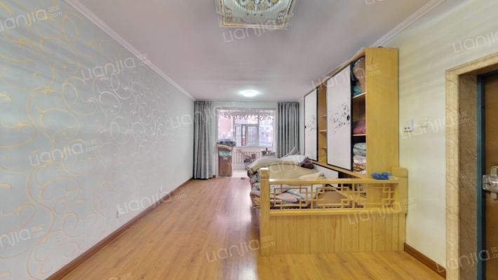 泰来街二手房实景图