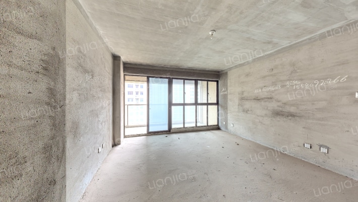 盛隆佳园二手房实景图