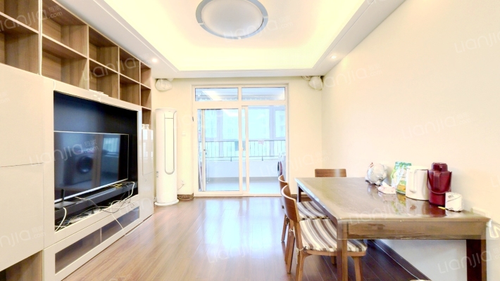 万科城多伦多街区二手房实景图