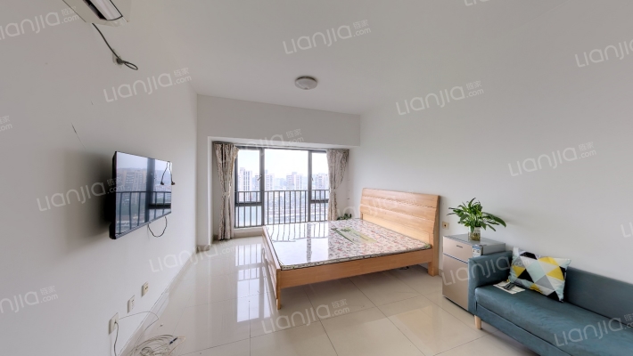 万科城市高尔夫花园二手房实景图