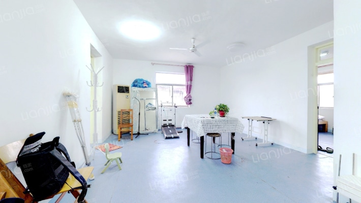 迈皋桥街258号二手房实景图