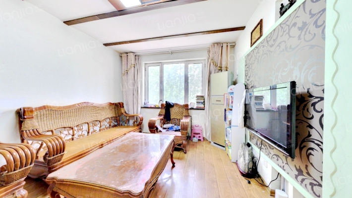 建大花园二手房实景图