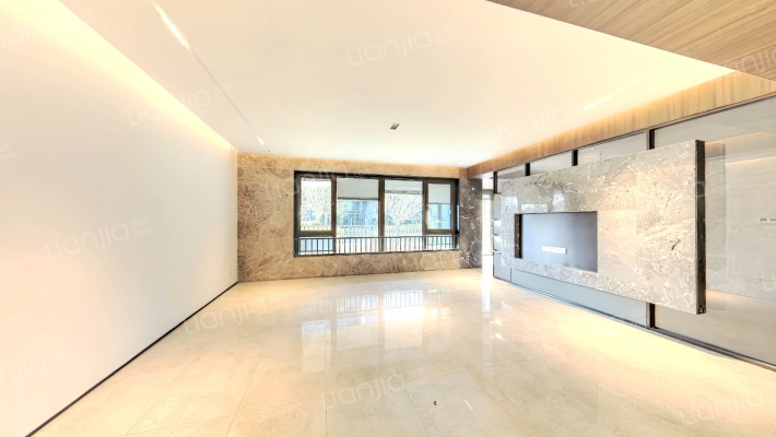 荣盛江天瓴筑二手房实景图