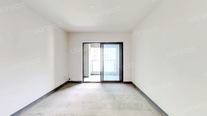 公园大道箐澜二组团二手房实景图