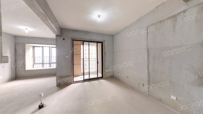 福晟钱隆樽品二手房实景图