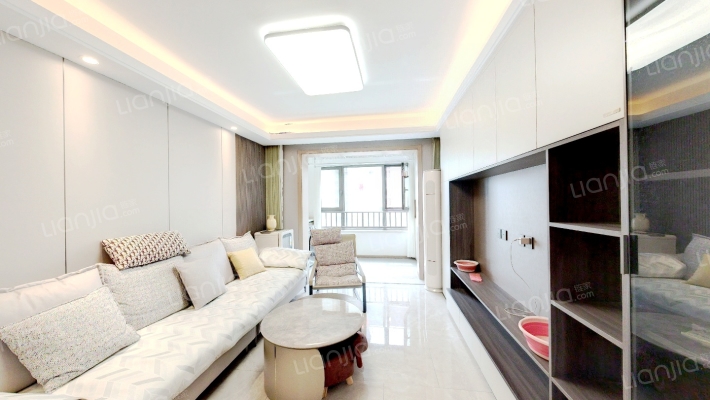 华远海蓝和光二手房实景图