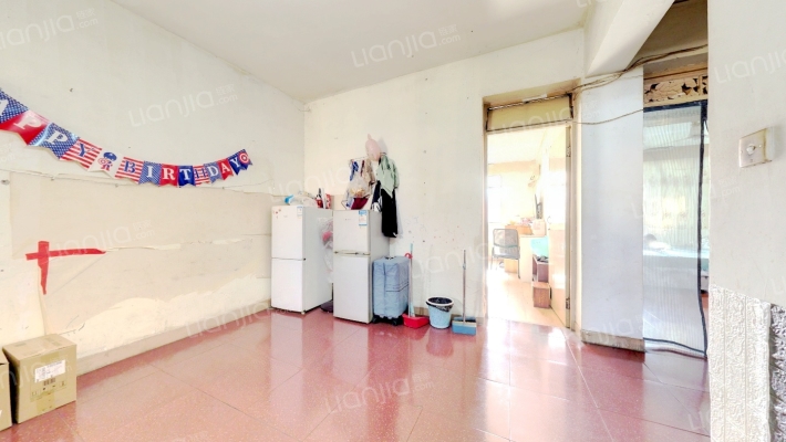 杨泰三村二手房实景图