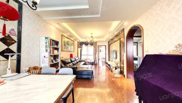 边城世家二手房实景图