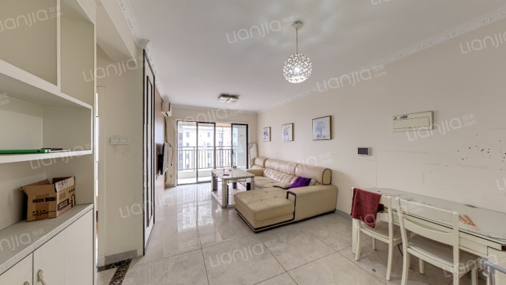 星湖湾二期二手房实景图