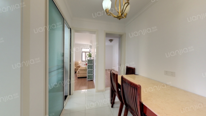 白云小区二手房实景图