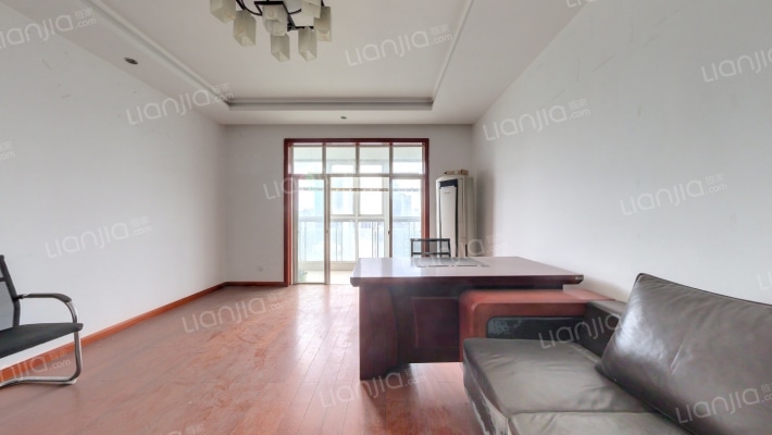 铝镁佳苑二手房实景图