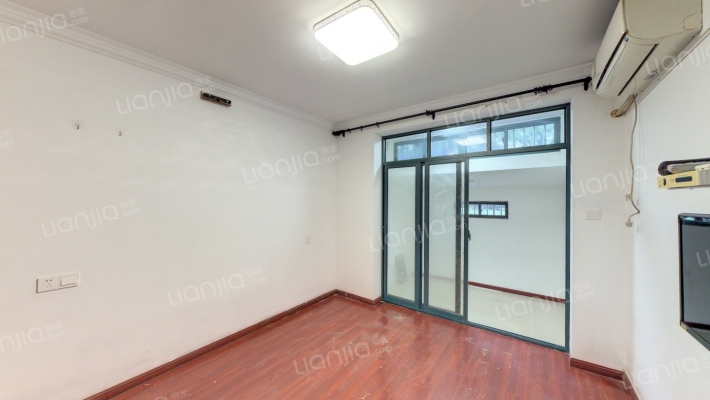 普雄馨苑二手房实景图