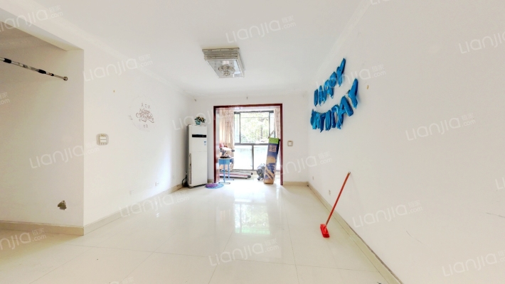 兰岛二手房实景图