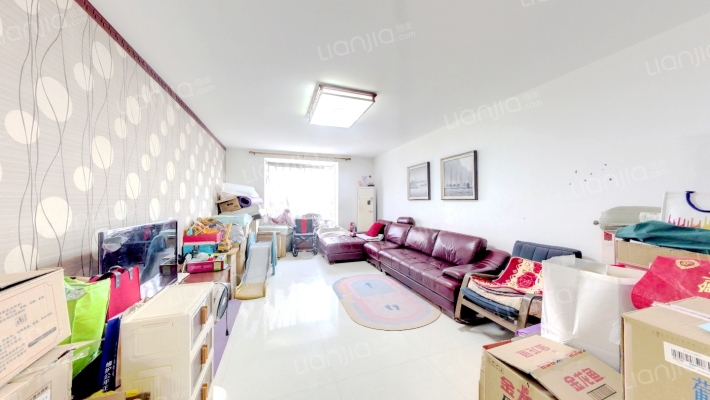 尚品桃源居二手房实景图