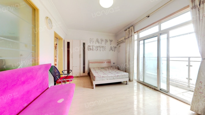 新域柠檬特区二手房实景图