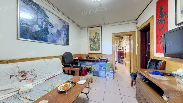 西七路230号院二手房实景图