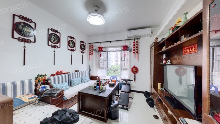 晴朗新地二手房实景图