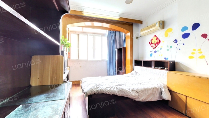 虹桥路967弄二手房实景图