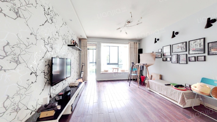 新世界花园二手房实景图