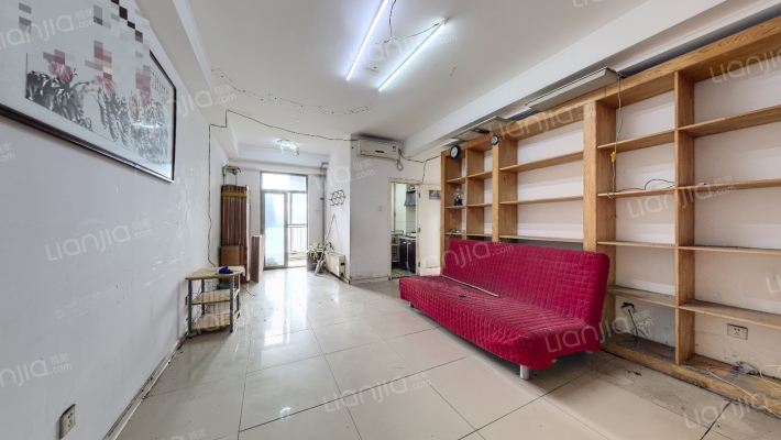 智慧大厦二手房实景图