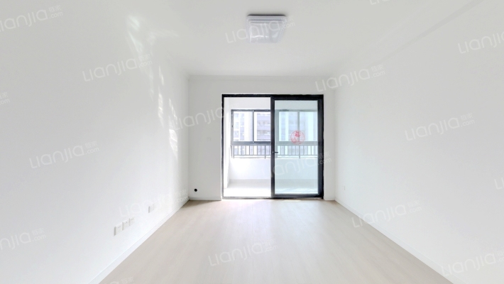 山和宸园二手房实景图