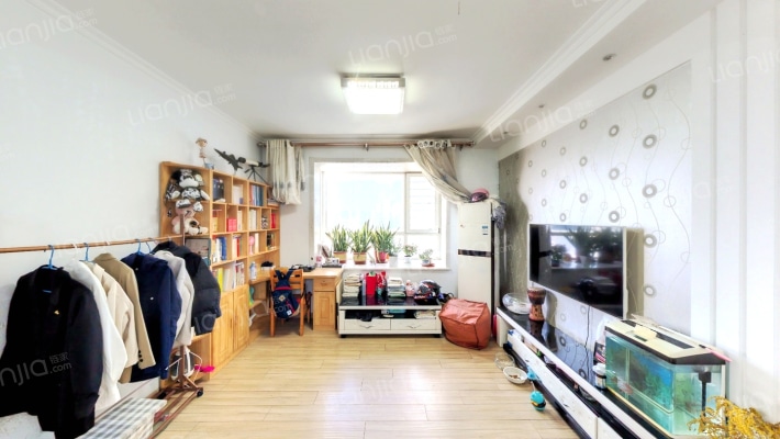 凯旋新城东区二手房实景图