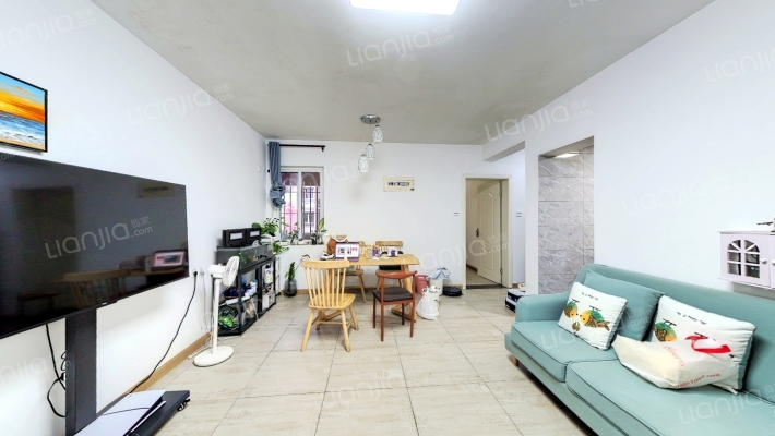 龙凤苑1二手房实景图