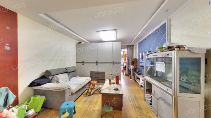 康泷花园二手房实景图