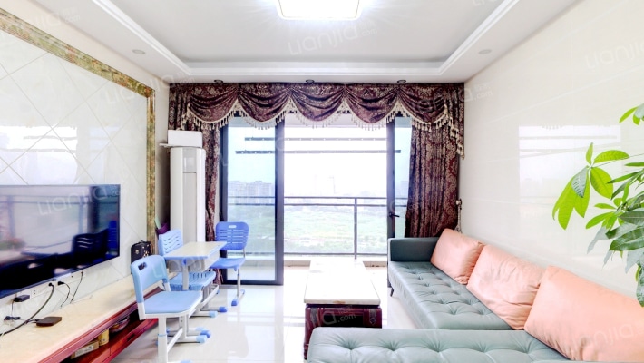 金地外滩8号二手房实景图