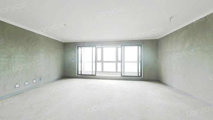 鸿园玫瑰园二手房实景图