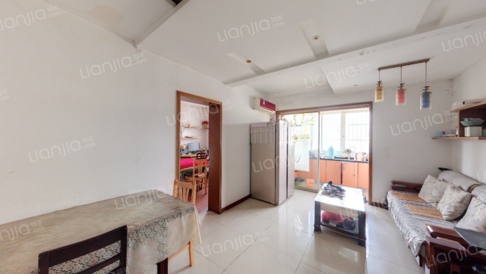 气象里二手房实景图