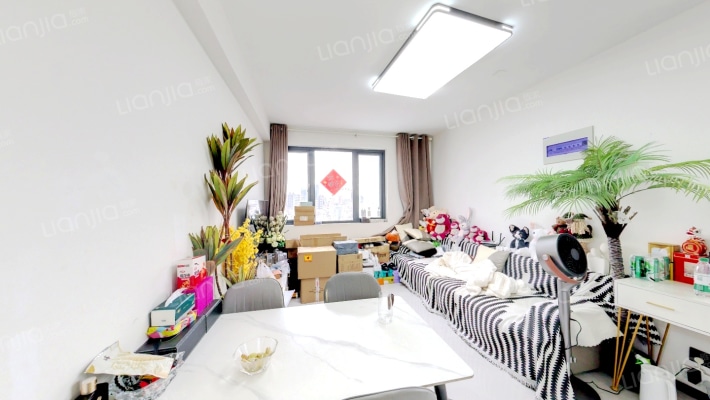 胜利华庭二手房实景图