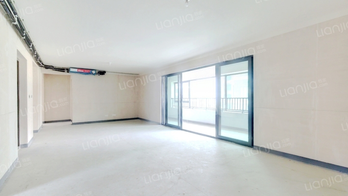 铂悦天汇西区二手房实景图