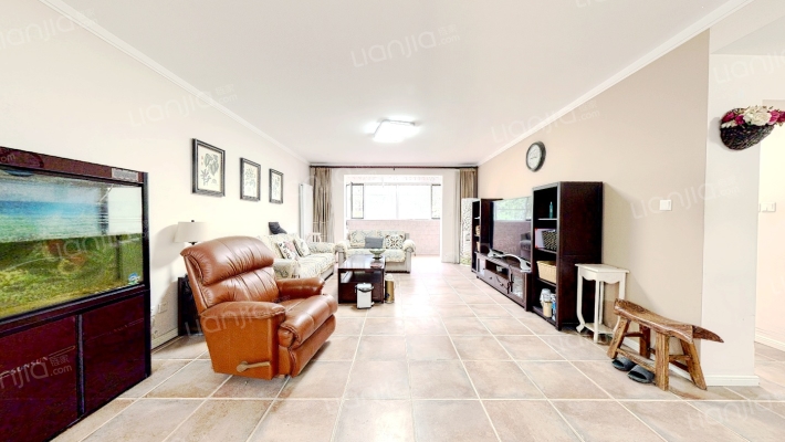 蓝天航空苑二手房实景图