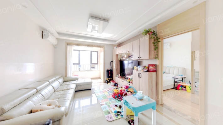 世茂国风锦唐二手房实景图