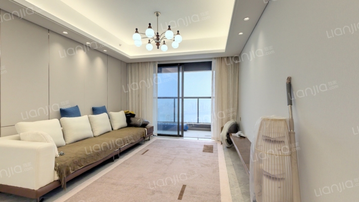 钰龙旭辉半岛和岸二手房实景图