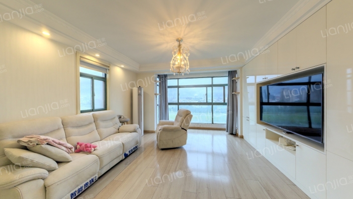 江南青年城蓝水苑二手房实景图