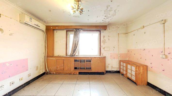 兴辰大厦二手房实景图