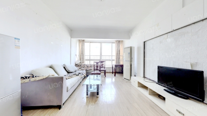 元辰世纪二手房实景图