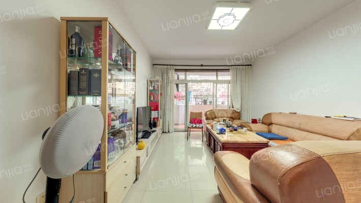 绿雅居二手房实景图