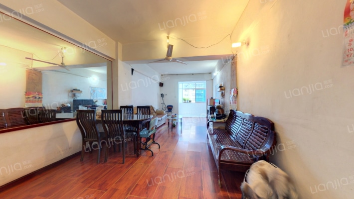 渝亚大厦二手房实景图