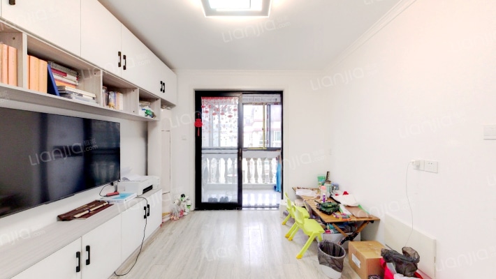 雁鸣山庄二手房实景图