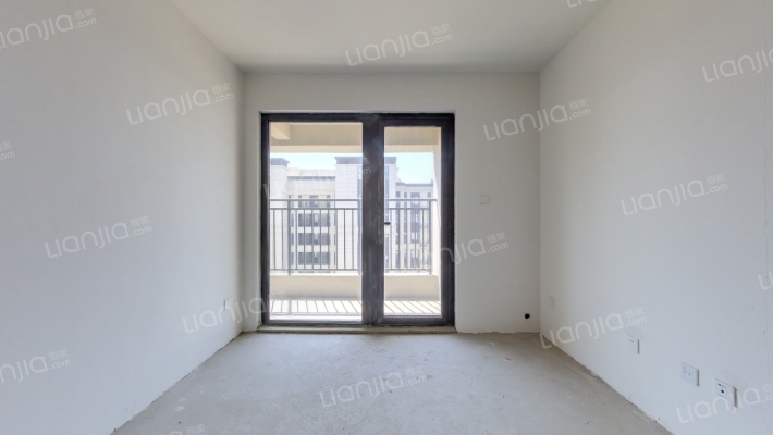 卓越·青岚郡二手房实景图