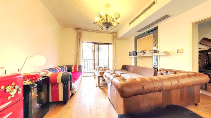 麓山国际帕萨迪纳2组二手房实景图