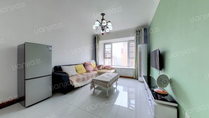 中铁骑士府邸二手房实景图