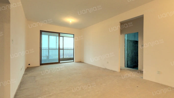 成都长虹天樾 二手房实景图